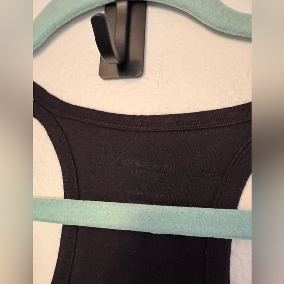 Icebreaker Muse Dress Womens 100% Wool Short Black Tank Size Small EUC - Picture 4 of 8